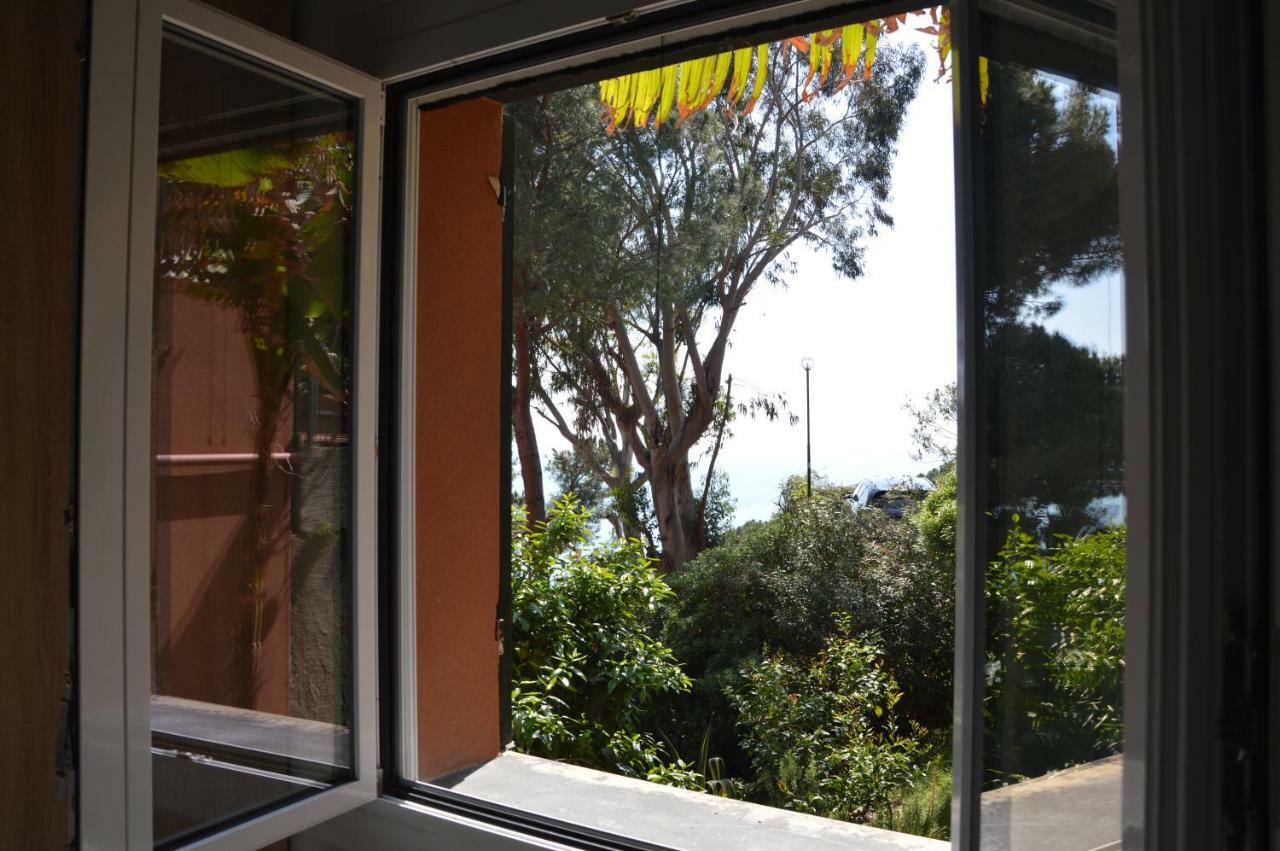Casa Delle Mimose Apartment วาราซเซ ภายนอก รูปภาพ